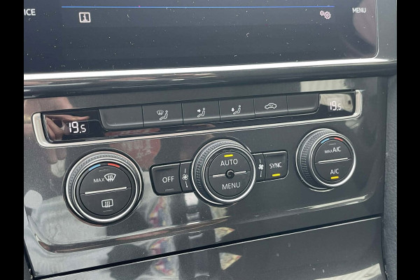 Volkswagen Golf 1.0 TSI Comfortline AUTOMAAT / CarPlay /camera