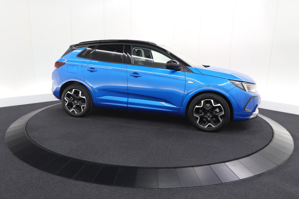 Opel Grandland 1.6 Turbo Plug-In Hybrid 225 Ultimate | 360 Camera | Leder Pakket | Elektrische Kofferklep | Adaptieve Cruise Control