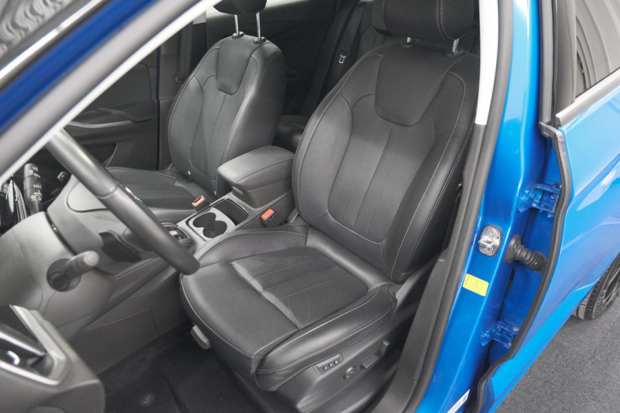 Opel Grandland 1.6 Turbo Plug-In Hybrid 225 Ultimate | 360 Camera | Leder Pakket | Elektrische Kofferklep | Adaptieve Cruise Control