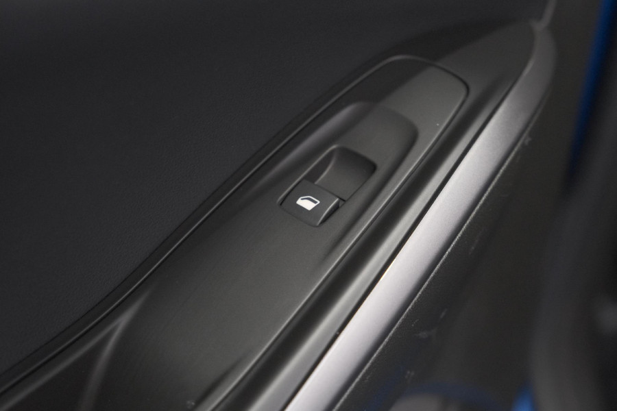 Opel Grandland 1.6 Turbo Plug-In Hybrid 225 Ultimate | 360 Camera | Leder Pakket | Elektrische Kofferklep | Adaptieve Cruise Control