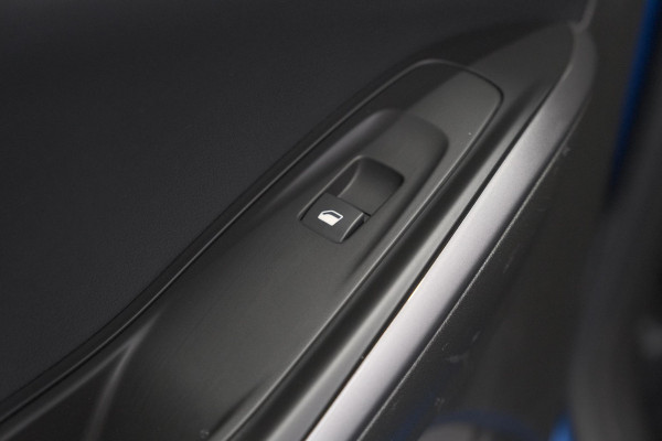 Opel Grandland 1.6 Turbo Plug-In Hybrid 225 Ultimate | 360 Camera | Leder Pakket | Elektrische Kofferklep | Adaptieve Cruise Control