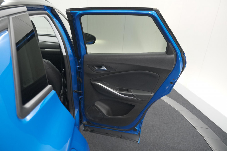 Opel Grandland 1.6 Turbo Plug-In Hybrid 225 Ultimate | 360 Camera | Leder Pakket | Elektrische Kofferklep | Adaptieve Cruise Control