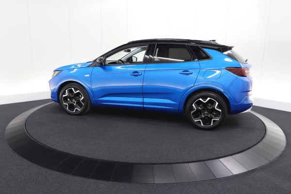 Opel Grandland 1.6 Turbo Plug-In Hybrid 225 Ultimate | 360 Camera | Leder Pakket | Elektrische Kofferklep | Adaptieve Cruise Control
