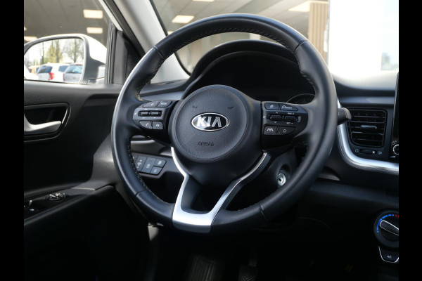 Kia Stonic 1.0 T-GDi MHEV DynamicLine | Camera | Carplay | LM |