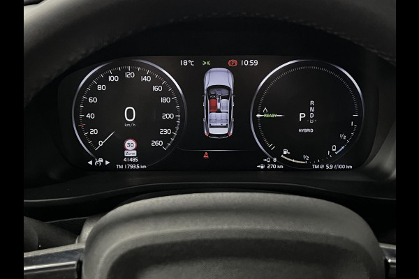 Volvo XC40 1.5 T5 Plug-in hybrid Ultimate Dark Trekhaak | Open dak | Adapt. cruise | 360 camera | Stuur-/stoelverwarming | Harman Kardon | Carplay