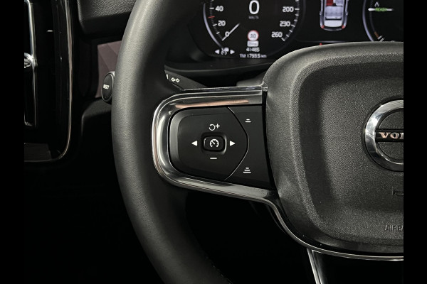 Volvo XC40 1.5 T5 Plug-in hybrid Ultimate Dark Trekhaak | Open dak | Adapt. cruise | 360 camera | Stuur-/stoelverwarming | Harman Kardon | Carplay