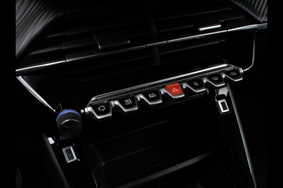 Peugeot 2008 1.2 PureTech Active Pack Sport (APPLE CARPLAY,NAVI,PDC,CLIMATE,CRUISE,LED,BLACK EDITION,SPORTSTOELEN,LM VELGEN)