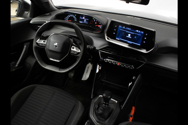 Peugeot 2008 1.2 PureTech Active Pack Sport (APPLE CARPLAY,NAVI,PDC,CLIMATE,CRUISE,LED,BLACK EDITION,SPORTSTOELEN,LM VELGEN)