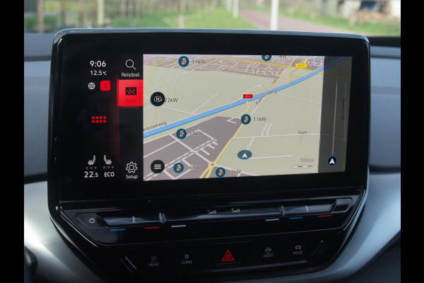 Volkswagen ID.4 Life 77 kWh | Camera | Trekhaak | Sfeerverlichting | Apple Carplay | Cruise Control |