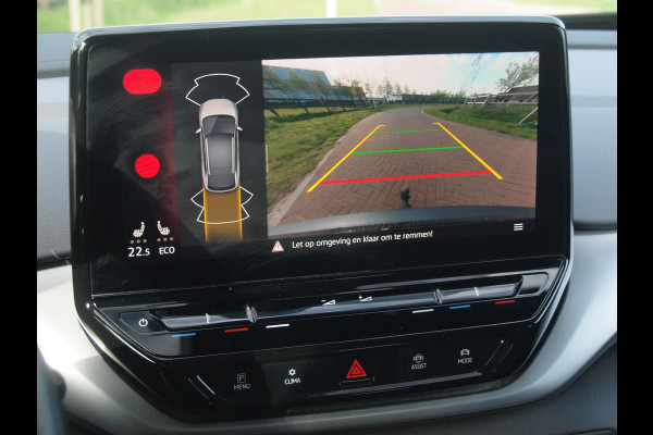 Volkswagen ID.4 Life 77 kWh | Camera | Trekhaak | Sfeerverlichting | Apple Carplay | Cruise Control |