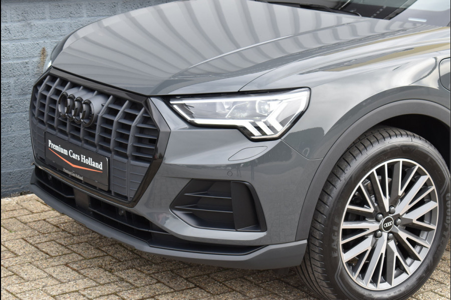 Audi Q3 45 TFSI e S-Line 245 Pk Pano Memory Vol Leder Full Led Keyless Camera 19 Inch