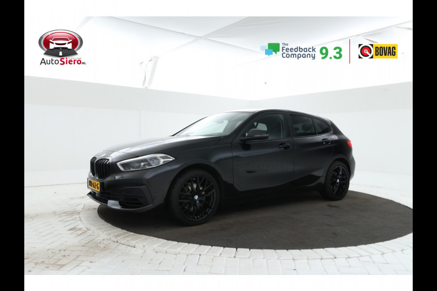 BMW 1-serie 118i High Executive Edition Full Black, Apple Carplay, Cruise
