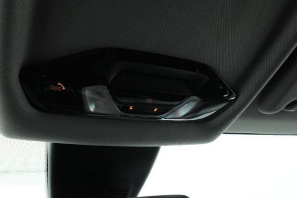 BMW 1-serie 118i High Executive Edition Full Black, Apple Carplay, Cruise