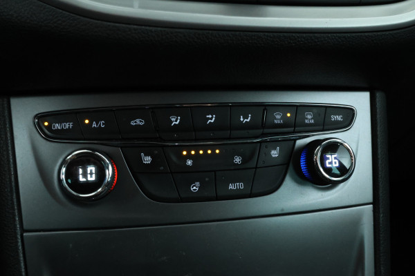 Opel Astra Sports Tourer 1.6 CDTI Business Automaat, Stoelverwarming, Climate