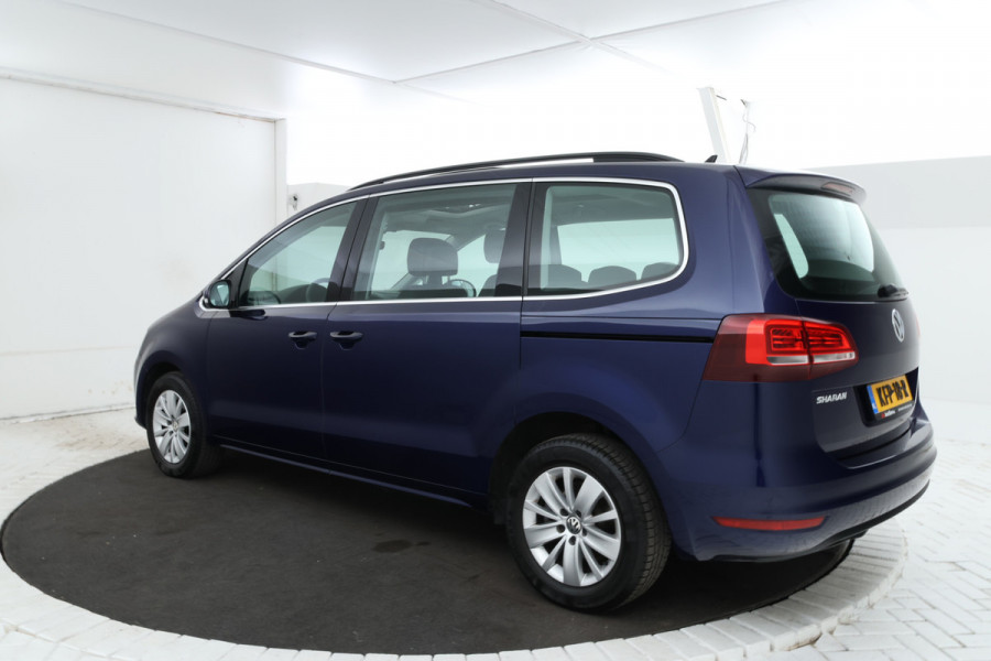 Volkswagen Sharan 1.4 TSI Exclusive Series Panorama, Navigatie, climate,