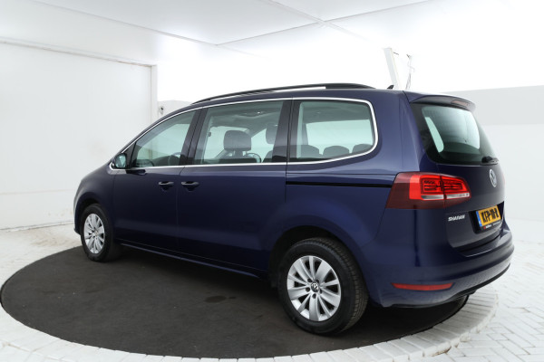 Volkswagen Sharan 1.4 TSI Exclusive Series Panorama, Navigatie, climate,