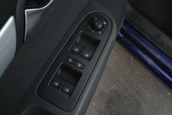 Volkswagen Sharan 1.4 TSI Exclusive Series Panorama, Navigatie, climate,