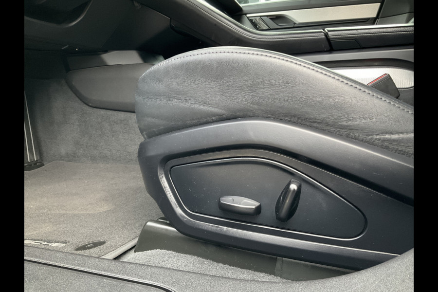 Porsche Taycan Performance 84 kWh Incl.BTW Carplay Camera 3Fase Bose Leer Led Warmtepomp