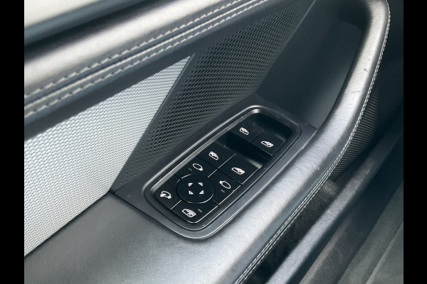 Porsche Taycan Performance 84 kWh Incl.BTW Carplay Camera 3Fase Bose Leer Led Warmtepomp