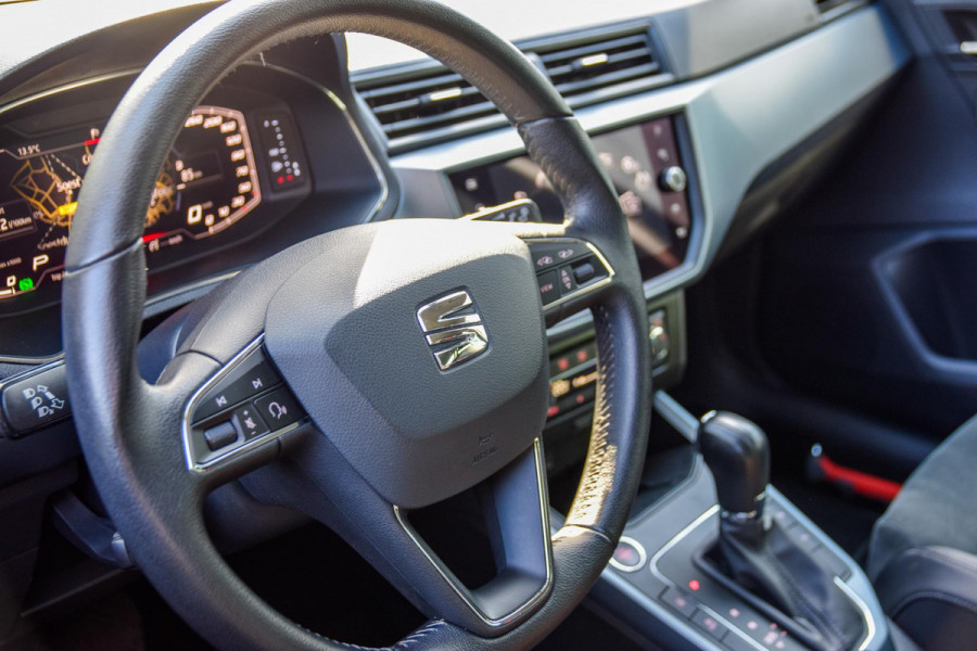 Seat Arona 1.0 TSI Style Business Intense | Carplay | Digital Dash | Automaat | Navigatie | Camera