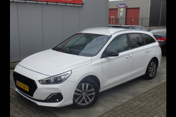 Hyundai i30 Wagon 1.4 T-GDI Automaat, Camera, Cruise, Navi, Compleet!