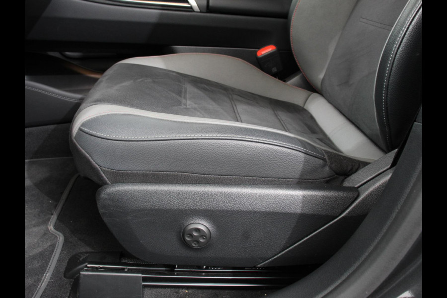 Mercedes-Benz EQE 350 AMG Line Edition Adance Plus 292 kWh | Climate control | Adaptieve cruise control | Parkeersensoren | Achteruitrijcamera | Sfeerverlichting | Stoelverwarming | Keyless | LED | Navigatie