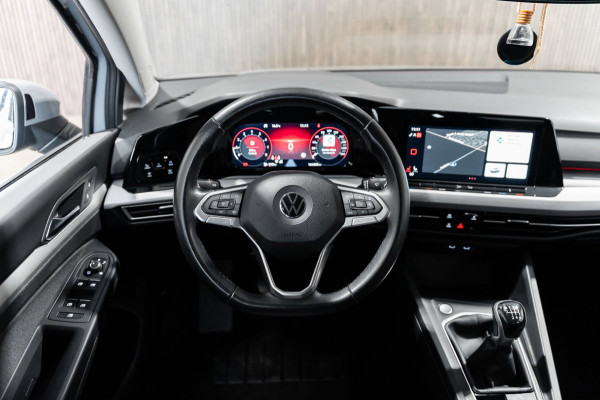 Volkswagen Golf 1.5 TSI Highline IQ CARPLAY CAMERA