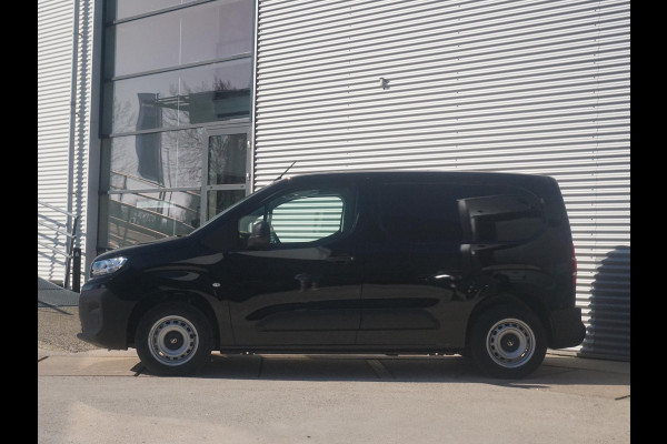 Opel Combo L1 102 Pk. | BPM-vrij | 15 km. | camera | Apple Carplay | betimmering | trekhaak | rijklaarprijs