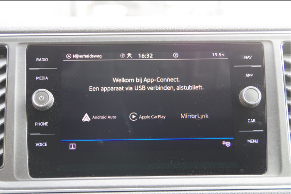 Volkswagen Crafter 35 2.0 TDI L3H3(L2H2) 177PK AUT. LED, ADAPT. CRUISE, STOELVERWARMING, STANDKACHEL, ERGO COMFORT STOEL GEV, CAMERA, NAVI, CLIMA,