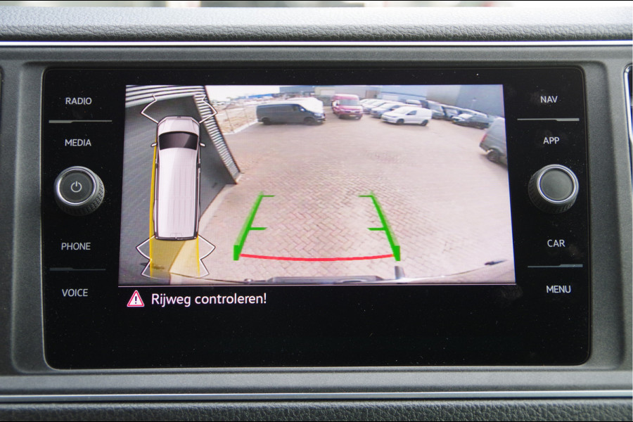 Volkswagen Crafter 35 2.0 TDI L3H3(L2H2) 177PK AUT. LED, ADAPT. CRUISE, STOELVERWARMING, STANDKACHEL, ERGO COMFORT STOEL GEV, CAMERA, NAVI, CLIMA,