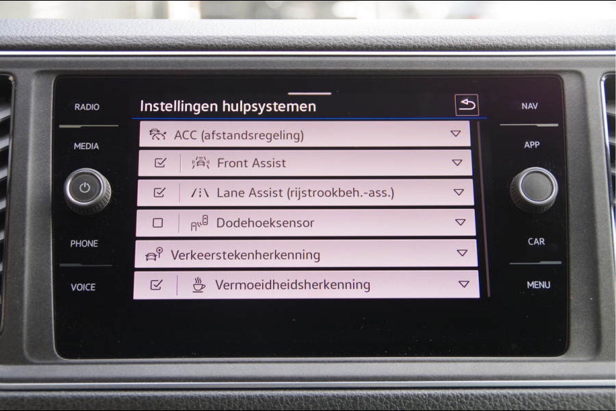 Volkswagen Crafter 35 2.0 TDI L3H3(L2H2) 177PK AUT. LED, ADAPT. CRUISE, STOELVERWARMING, STANDKACHEL, ERGO COMFORT STOEL GEV, CAMERA, NAVI, CLIMA,