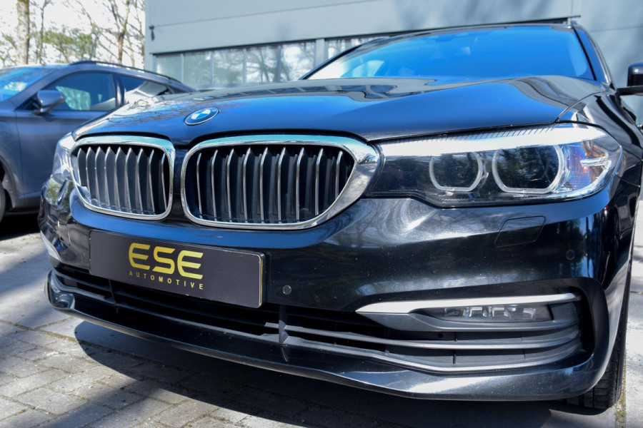 BMW 5 Serie Touring 520i Executive | Trekhaak | Navigatie | Stoelverwarming | Cruise