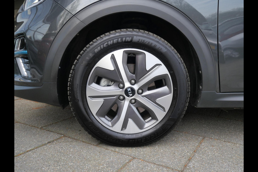 Kia e-Niro DynamicPlusLine 64 kWh Stoel & stuurverwarming | Navi | carplay | Camera | 455 km bereik | SOH 100%