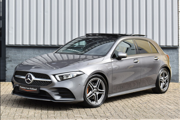 Mercedes-Benz A-Klasse 200 AMG Wide Screen Sfeer Pano Night Pakket Camera 18 Inch