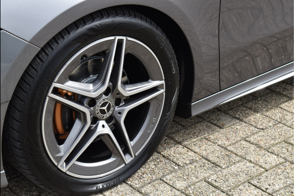 Mercedes-Benz A-Klasse 200 AMG Wide Screen Sfeer Pano Night Pakket Camera 18 Inch