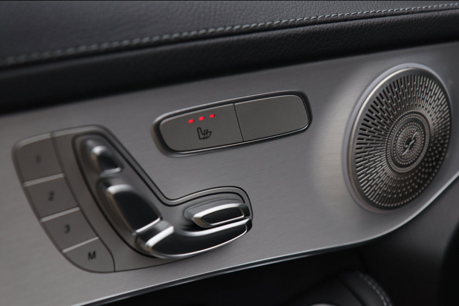 Mercedes-Benz GLC 300e 4MATIC AMG / PANO / MEMORY / 360 / BURMESTER / 91% Batterijcond.