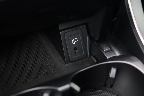 Mercedes-Benz GLC 300e 4MATIC AMG / PANO / MEMORY / 360 / BURMESTER / 91% Batterijcond.