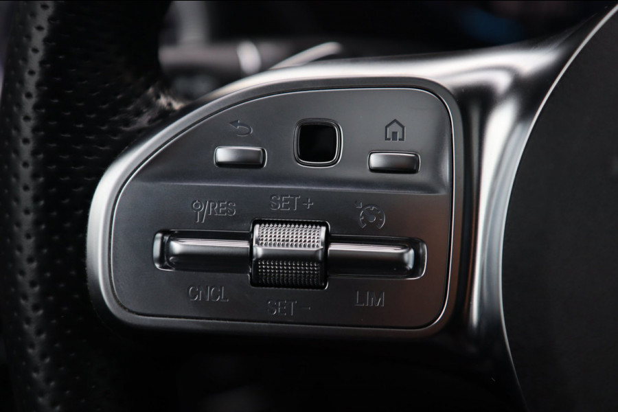 Mercedes-Benz GLC 300e 4MATIC AMG / PANO / MEMORY / 360 / BURMESTER / 91% Batterijcond.