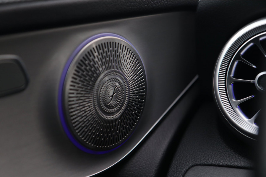 Mercedes-Benz GLC 300e 4MATIC AMG / PANO / MEMORY / 360 / BURMESTER / 91% Batterijcond.