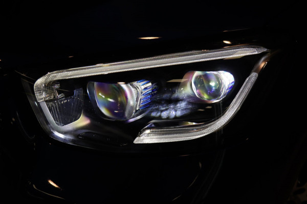 Mercedes-Benz GLC 300e 4MATIC AMG / PANO / MEMORY / 360 / BURMESTER / 91% Batterijcond.