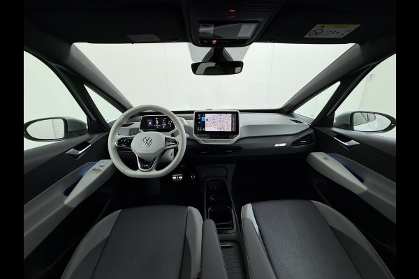 Volkswagen ID.3 First Plus 62kWh Navi-Pro Camera Matrix-Led/Dynamisch Adap.Cruise 19" Apple Carplay Android SOH 92% Ecc Pdc Stoel+Stuurverwarming Lmv Keyless advanced Zwarte-Hemel Wifi DAB Regen-Lichtsensor Isofix Zeer complete 1st Plus!