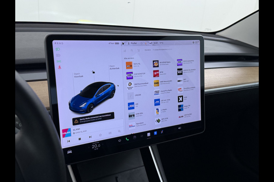 Tesla Model 3 SR+ 325PK LFP-Accu (dus altijd 100% laden) AutoPilot Leer Pano-Dak Adaptive Cruise Lmv 18" Camera's Elektr.-Stuur+Stoelen+Spiege Ecc Navi Led DAB Voorverwarmen interieur via App Keyless One-Pedal-Drive 1e Eigenaar Origineel Nederlandse Auto LFP accu dus 100% opladen!