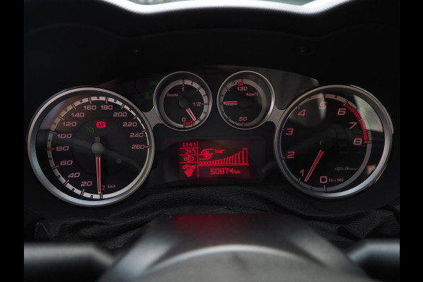 Alfa Romeo MiTo 0.9 TwinAir Super 105PK / Leder / Navigatie / DAB / Clima