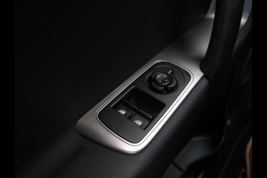 Alfa Romeo MiTo 0.9 TwinAir Super 105PK / Leder / Navigatie / DAB / Clima