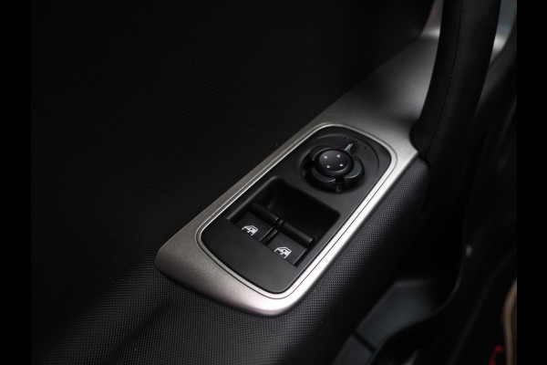 Alfa Romeo MiTo 0.9 TwinAir Super 105PK / Leder / Navigatie / DAB / Clima