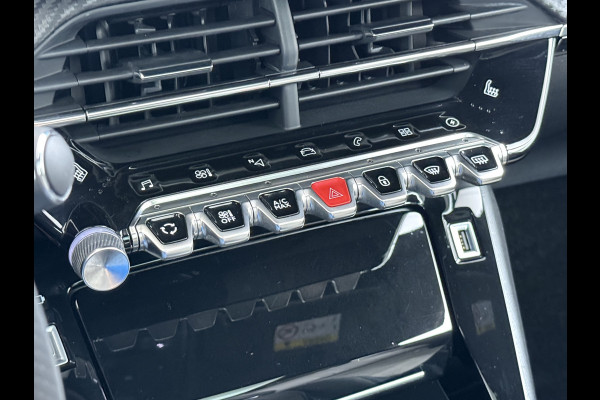 Peugeot e-2008 EV GT 50kWh Pano-Dak 360°Camera 3-fase 18" 1/2 Leer/Alcantara Adaptive-Cruise 3D-Navi ParkAssist PDC-a+v Ecc Stoelverwarming App SOH 91% Keyless Led LmvPrivacy Glas BlindSpot Assist Lane Assist Isofix DAB+ Regen-Lichtsensor Dealeronderhouden € 40.000 nieuw!