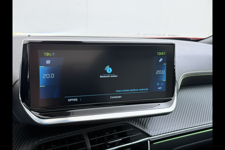 Peugeot e-2008 EV GT 50kWh Pano-Dak 360°Camera 3-fase 18" 1/2 Leer/Alcantara Adaptive-Cruise 3D-Navi ParkAssist PDC-a+v Ecc Stoelverwarming App SOH 91% Keyless Led LmvPrivacy Glas BlindSpot Assist Lane Assist Isofix DAB+ Regen-Lichtsensor Dealeronderhouden € 40.000 nieuw!