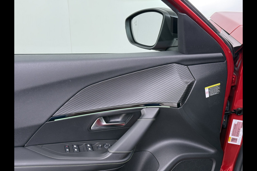 Peugeot e-2008 EV GT 50kWh Pano-Dak 360°Camera 3-fase 18" 1/2 Leer/Alcantara Adaptive-Cruise 3D-Navi ParkAssist PDC-a+v Ecc Stoelverwarming App SOH 91% Keyless Led LmvPrivacy Glas BlindSpot Assist Lane Assist Isofix DAB+ Regen-Lichtsensor Dealeronderhouden € 40.000 nieuw!