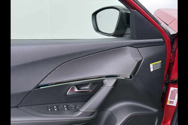 Peugeot e-2008 EV GT 50kWh Pano-Dak 360°Camera 3-fase 18" 1/2 Leer/Alcantara Adaptive-Cruise 3D-Navi ParkAssist PDC-a+v Ecc Stoelverwarming App SOH 91% Keyless Led LmvPrivacy Glas BlindSpot Assist Lane Assist Isofix DAB+ Regen-Lichtsensor Dealeronderhouden € 40.000 nieuw!