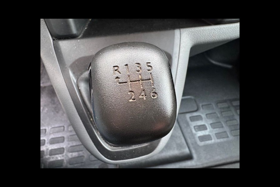 Peugeot Expert 1.5 BlueHDI 120pk Euro6 Premium Airco,Cruisecontrol,Apple Carplay